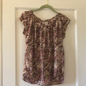 Lc Lauren Conrad Maroon print short sleeve blouse